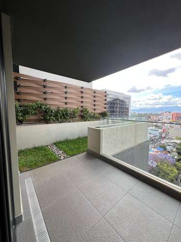 Venta de Apartamento con Jardín en IQ10 Zona 10 | Nivel alto - Imagen 14