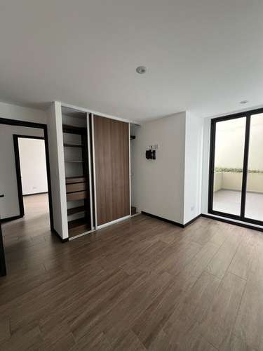 Renta de Apartamento con Jardín en Nivel alto en IQ10 Zona 10 | 3 Habitaciones  - Imagen 10