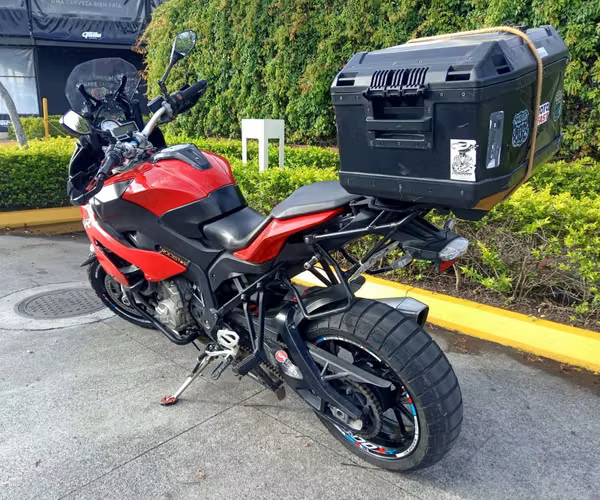 BMW S 1000 XR (2016) - Imagen 11