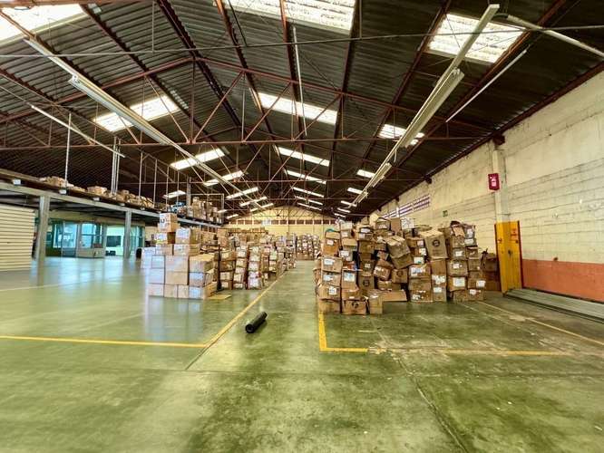 PROPIEDAD INDUSTRIAL EN VENTA EN LO BRAN MIXCO 6 - Imagen 5