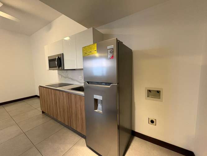 Venta de Apartamento-Estudio en Edificio Elemento | Zona 13 Frente a la Plaza Berlin - Imagen 5