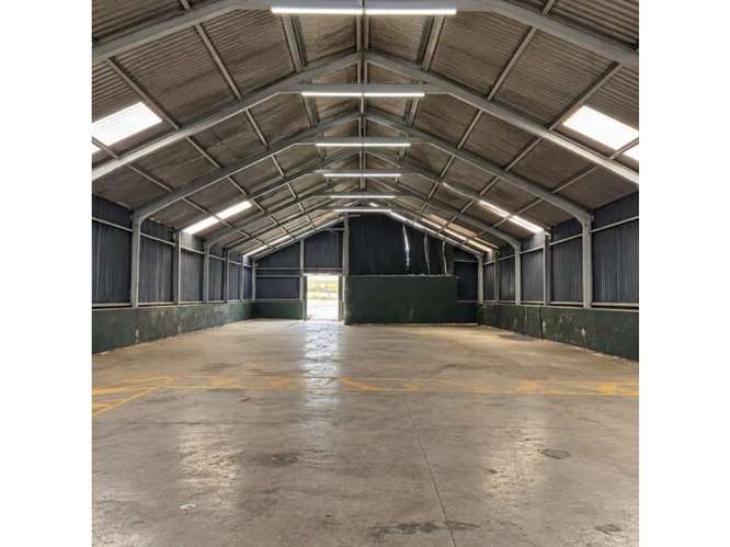  BODEGA EN RENTA – 1,075 M²  | KM 19.5 LO DE COY | ZONA 01 DE MIXCO - Imagen 1