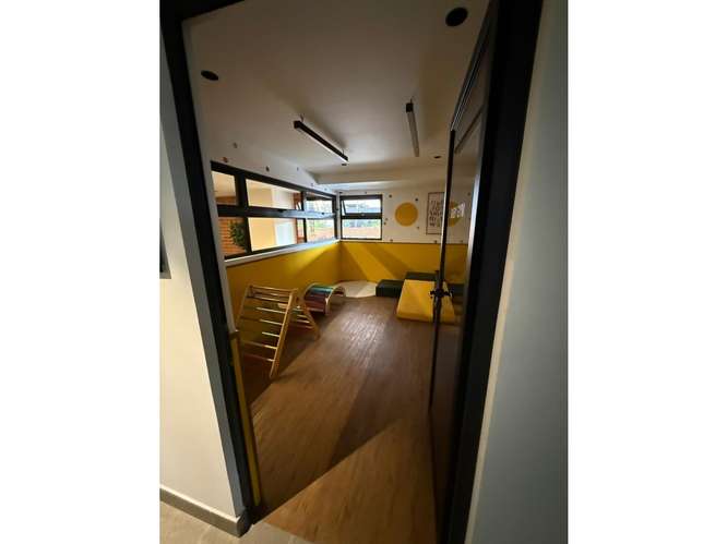  APARTAMENTO ESTUDIO AMUEBLADO EN RENTA + BALCÓN | MODRA | ZONA 4 - Imagen 13