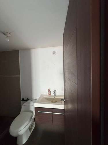 APARTAMENTO EN RENTA EN ZONA 11 EDIFICIO PARQUE 11 - Imagen 8