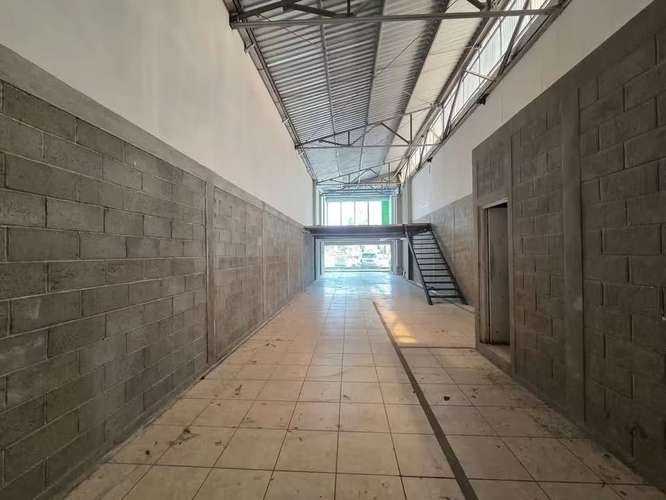 Local en Zona 11 - Imagen 4