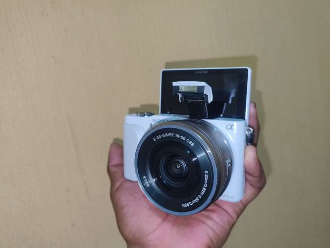 Vendo Cámara Sony Alpha NEX-3 