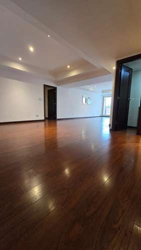 RENTA DE APARTAMENTO EN EDIFICIO DALÍ, ZONA 14 - Imagen 7