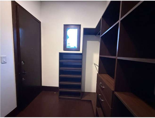 RENTA DE AMPLIA VIVIENDA EN RAMBLAS DE CAYALA, ZONA 16 - Imagen 17