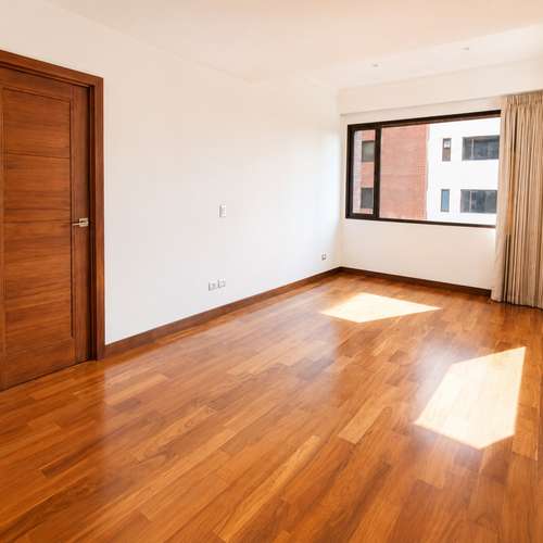 RENTA DE AMPLIO APARTAMENTO EN EDIFICIO EXCLUSIVO TORRE NOGUCHI, ZONA 14 - Imagen 6