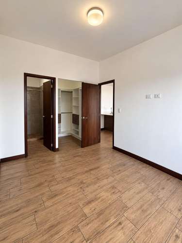 APARTAMENTO EN RENTA EN CASSALINI DIAGONAL ZONA 10 - Imagen 11