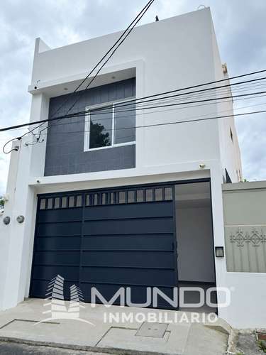 TOWNHOUSE EN RENTA ZONA 15 / MUNDO INMOBILIARIO - Imagen 1
