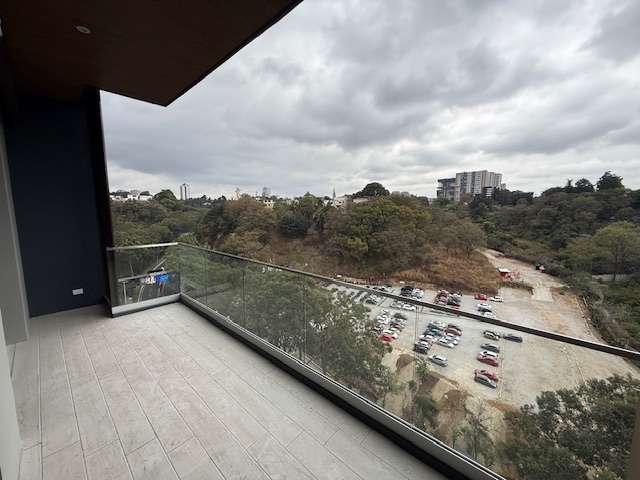 Rento apartamento en Zona 15 EDIFICIO SPAZIO, PISCINA, GYM, ROOFTOP - Imagen 8