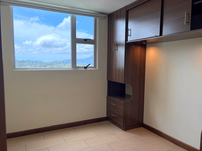 Apartamento en Renta Edificio Condado La Villa, Zona 14 - Imagen 7