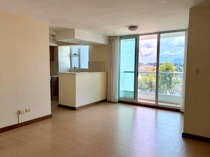 Apartamento en Renta Edificio Condado La Villa, Zona 14