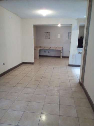 Casa en Zona 10 de Mixco