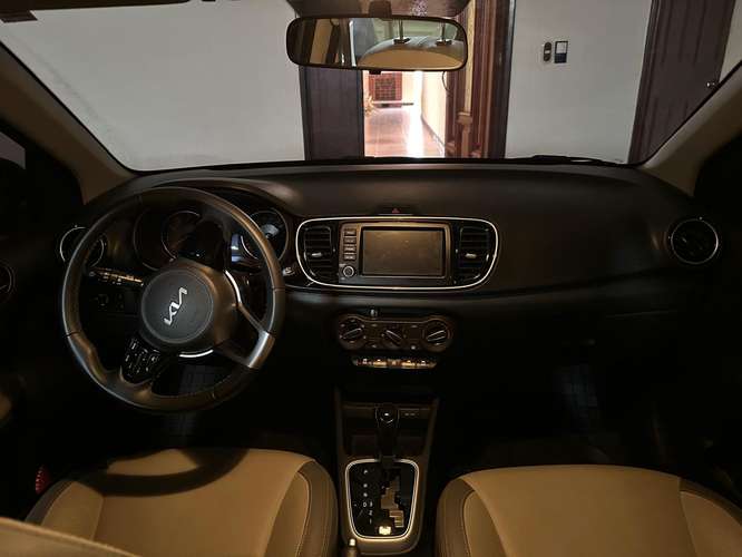 Kia Soluto 2025 | Como Nuevo | IVA Negociable | Impuesto 2026 Pagado - Imagen 5