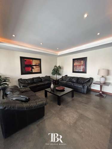 Venta de Apartamento en Edificio Mirafiori zona 10 | 3 Habitaciones + cuarto de servicio en 175mt2 - Imagen 2