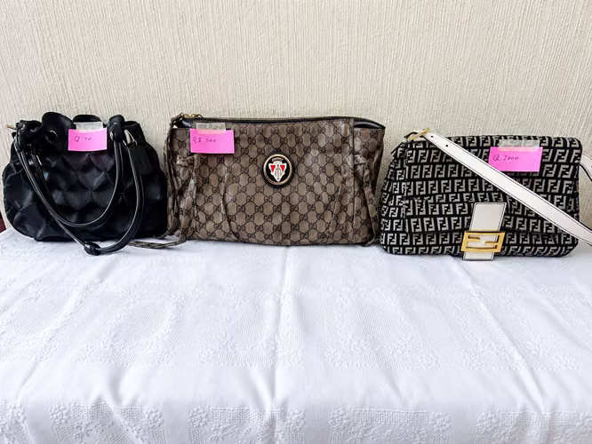  ¡CARTERAS DE MARCA ORIGINALES EN VENTA!  - Imagen 3