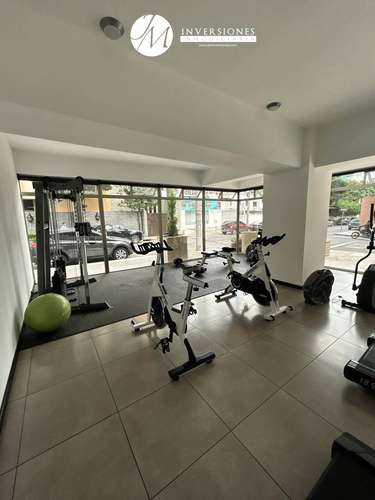 Apartamento en Renta Amueblado en zona 10 - Imagen 11
