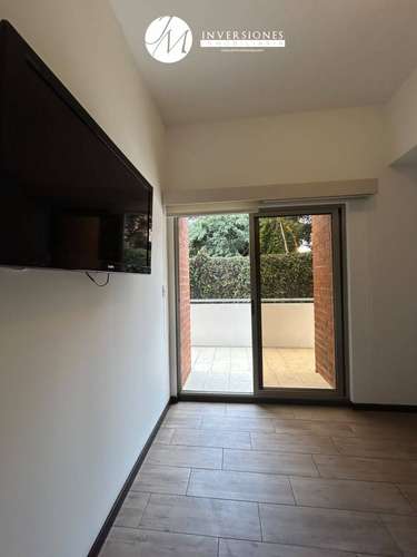 Apartamento en Renta Amueblado en zona 10 - Imagen 4