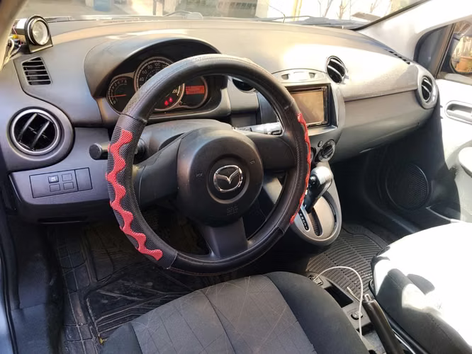 Vendo Mazda 2  - Imagen 8
