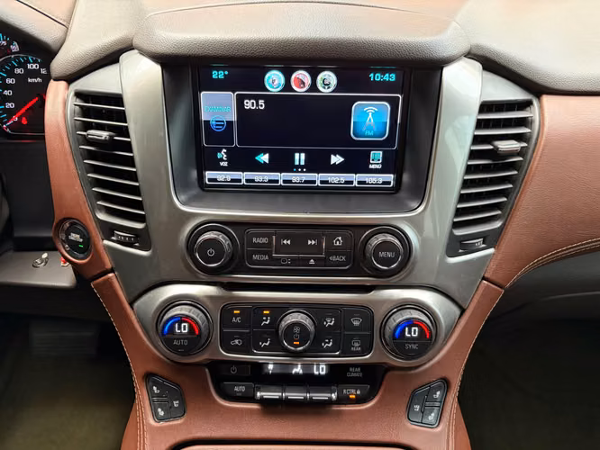 Chevrolet Suburban LTZ de Agencia Modelo 2015 Blindaje 3 Plus - Imagen 14
