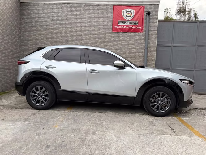 Mazda CX-30 Wagon de Agencia Modelo 2021 - Imagen 2