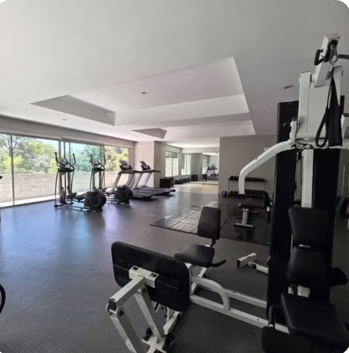 Rento apartamento en Zona 10  CERCA DE ZONA PRADERA - Imagen 7