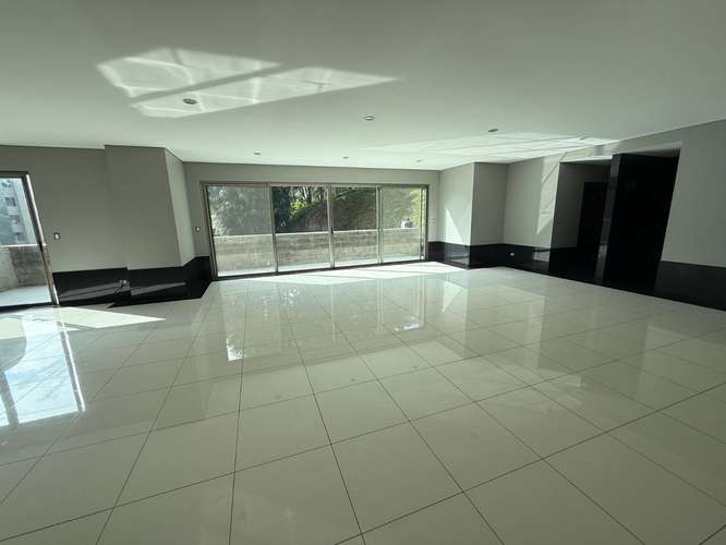Rento apartamento tipo STUDIO CON TERRAZA en Zona 10  CERCA ZONA PADERA - Imagen 17