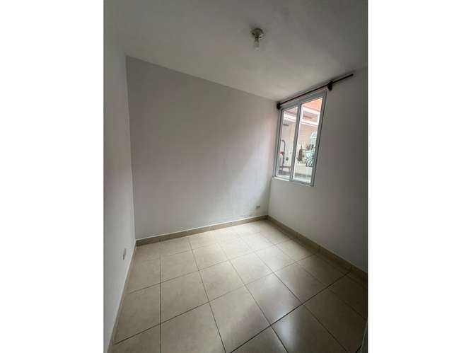  APARTAMENTO EN RENTA – 3 HAB.  | REAL DE LOS FIALLOS | ZONA  14 - Imagen 6