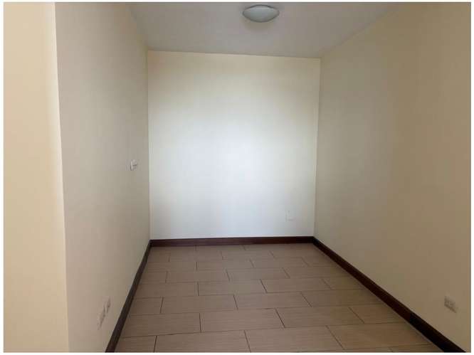  APARTAMENTO EN RENTA – 3 HABITACIONES | CONDADO LA VILLA | ZONA 14 - Imagen 5