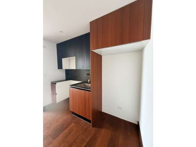 Apartamento en Venta Zona 10 - Imagen 4