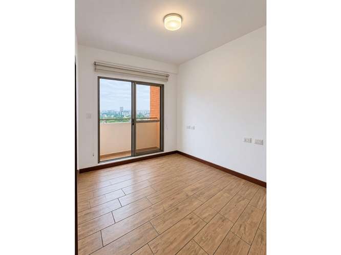Apartamento en Renta Zona 10 - Imagen 9