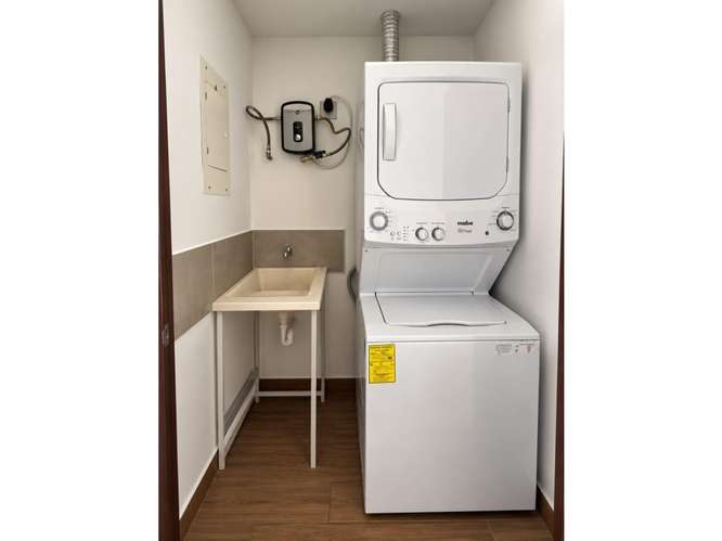 Apartamento en Renta Zona 10 - Imagen 13