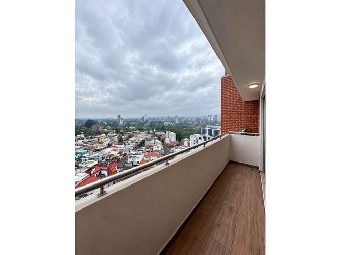 Apartamento en Renta Zona 10 - Imagen 8