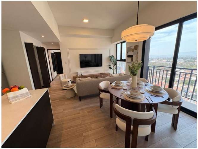 Apartamento en Venta Zona 11 - Imagen 2
