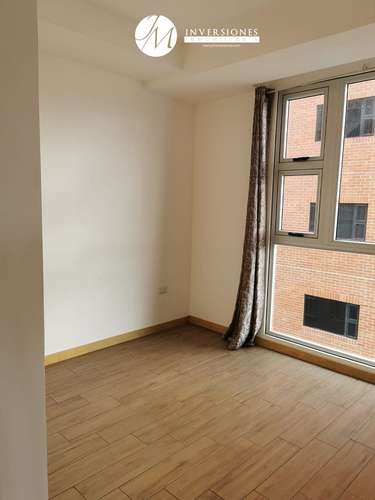 Apartamento en zona 10 cerca de Proceres y la Estacion - Imagen 4