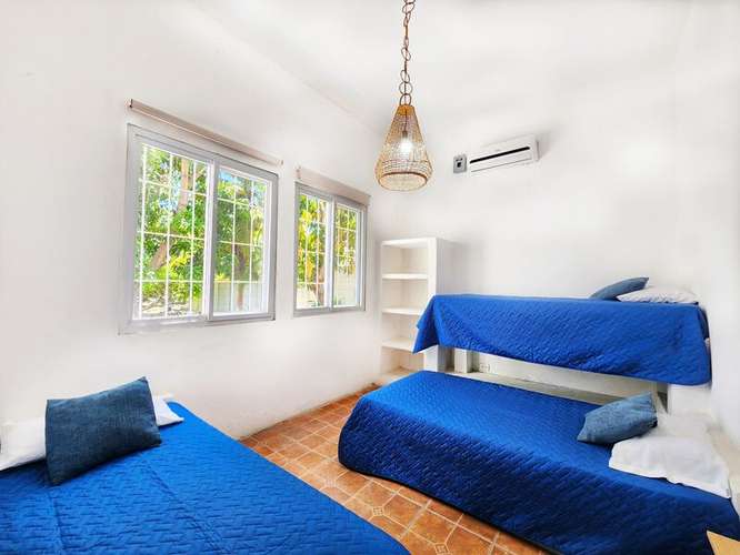 Casa en Km 157 Monterrico, Santa Rosa - Imagen 2