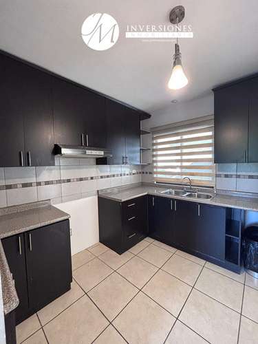 Venta De Casa 4 Habitaciones En Zona 16 - Imagen 2
