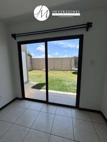 Venta De Casa 4 Habitaciones En Zona 16 - Imagen 9
