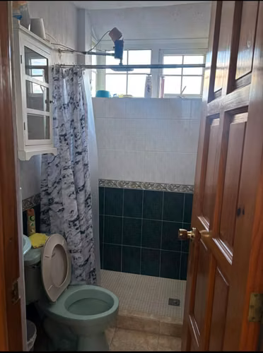 HERMOSA Y AMPLIA CASA EN VENTA EN RESIDENCIAL GALILEA ZONA 18 - Imagen 8