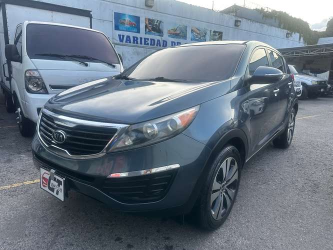 Kia Sportage LX 2011 Importada Automática y Tiptronic Bien Cuidada - Imagen 5