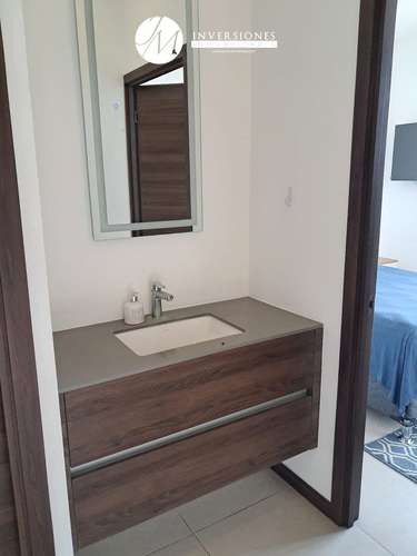 Apartamento amueblado en Renta Nivel Alto en zona 10 - Imagen 10