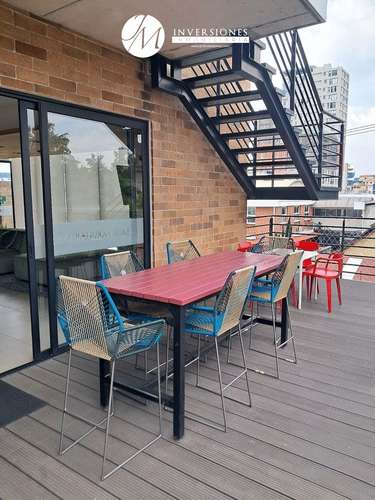 Apartamento amueblado en Renta Nivel Alto en zona 10 - Imagen 13