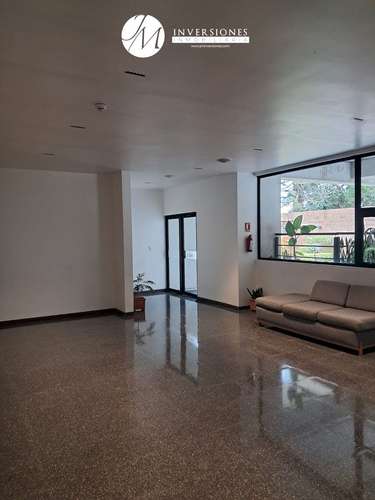 Apartamento amueblado en Renta Nivel Alto en zona 10 - Imagen 17