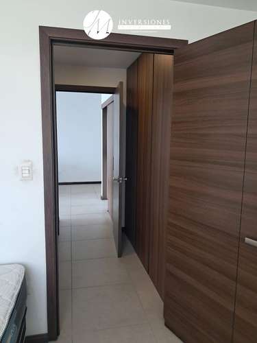 Apartamento amueblado en Renta Nivel Alto en zona 10 - Imagen 5