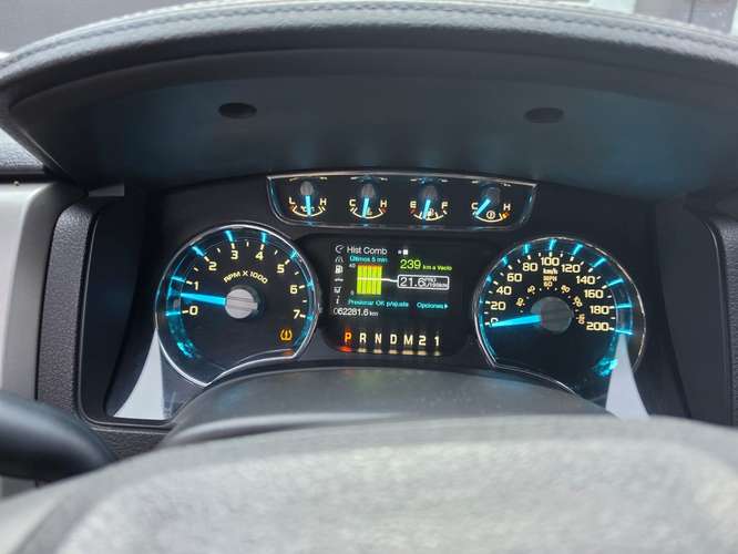 Ford F150 Lariat 2012 de agencia un dueño Automático 4x4 Listo Para Trabajar Bien Cuidado Pocos Kilómetros - Imagen 5