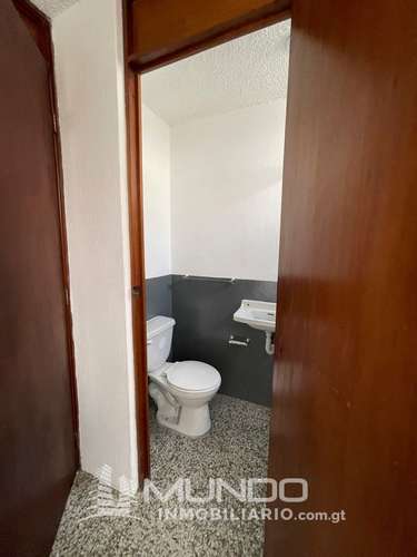 CASA EN RENTA EN ZONA 10 / MUNDO INMOBILIARIO - Imagen 13