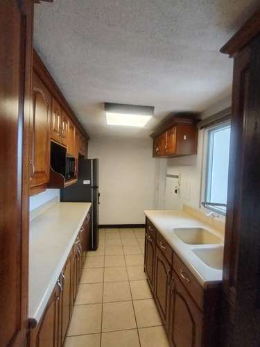 VENDO APARTAMENTO POR LAS GEMAS ZONA 11  - Imagen 2
