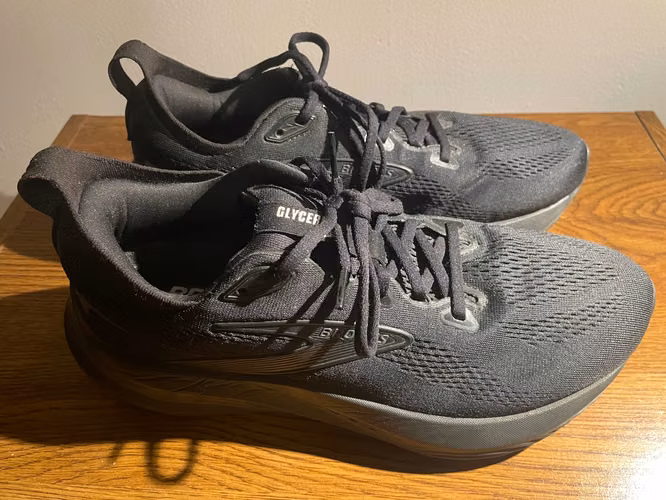 Brooks Glycerin 22 / Hombre / Talla 9